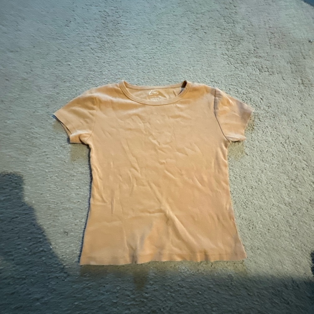 Orangish tan shirt short sleeve fitted